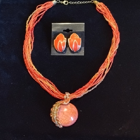 Vibrant Red and Gold Beaded Necklace with Peacock Pendant and Vintage Earing Set - Picture 1 of 16